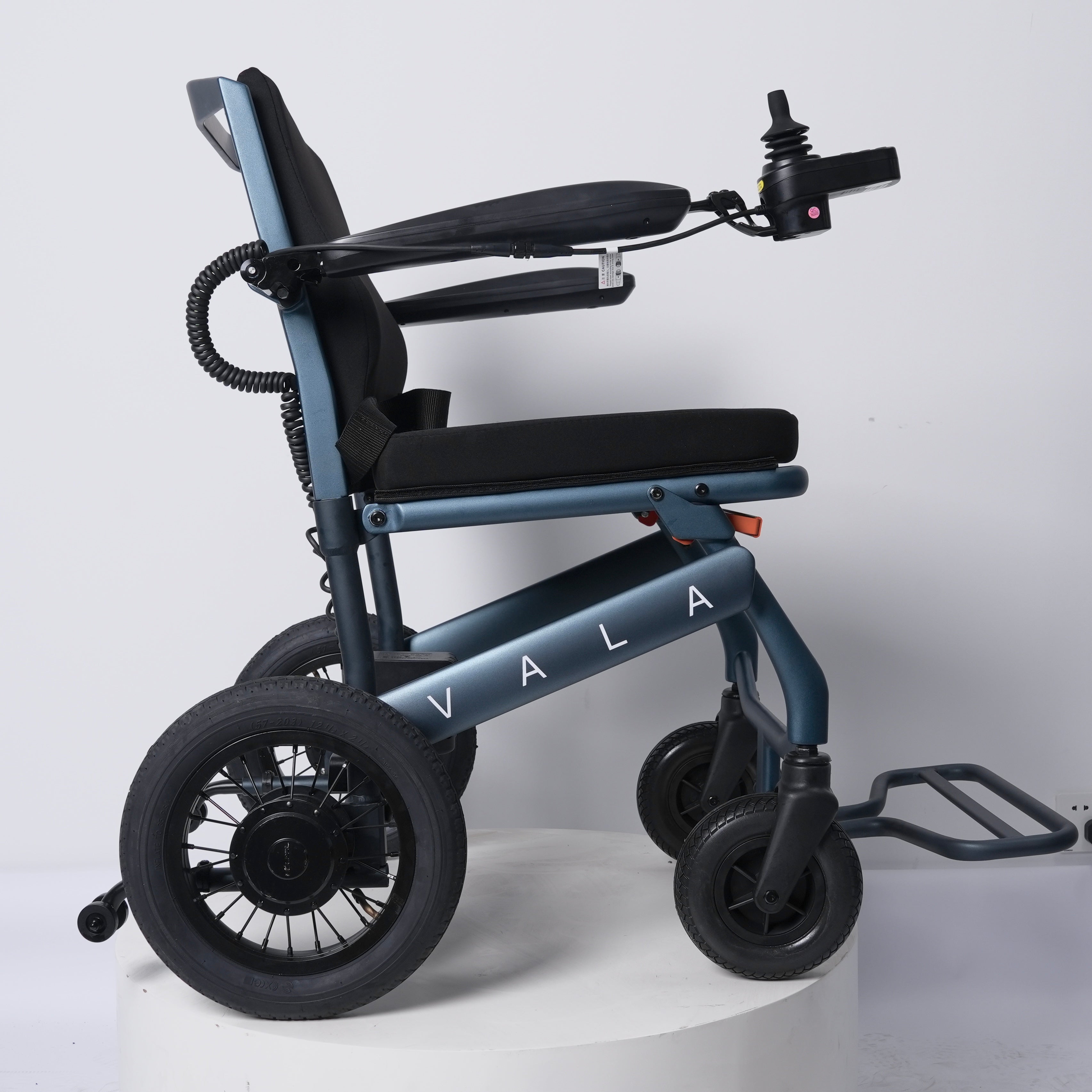 Motus - Vala World's Lightest Folding Electric Wheelchair side picture